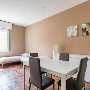 Giorgi Homes - Family By Wonderful Italy Apartamento